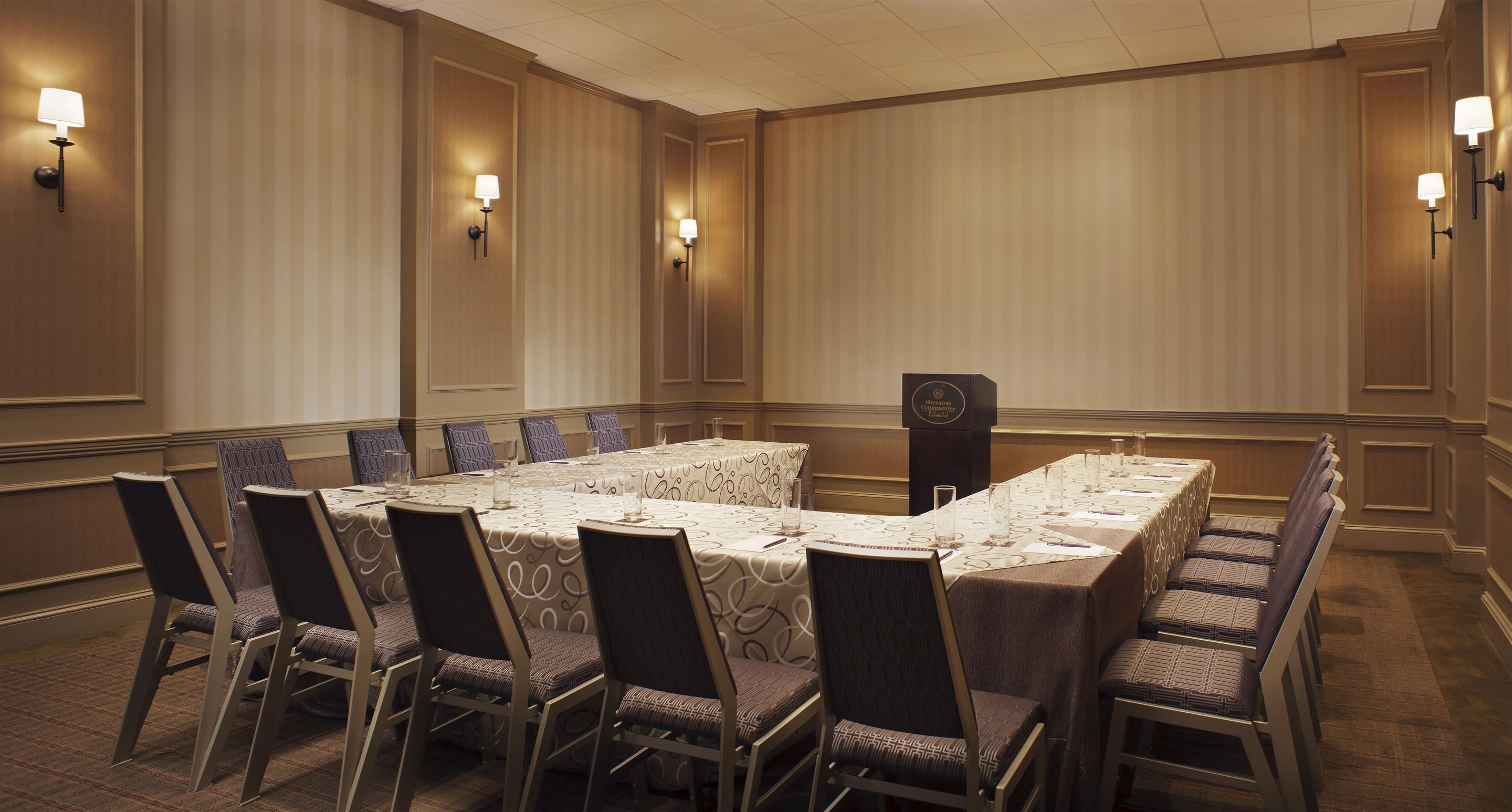 Sheraton Commander Hotel Cambridge Extérieur photo