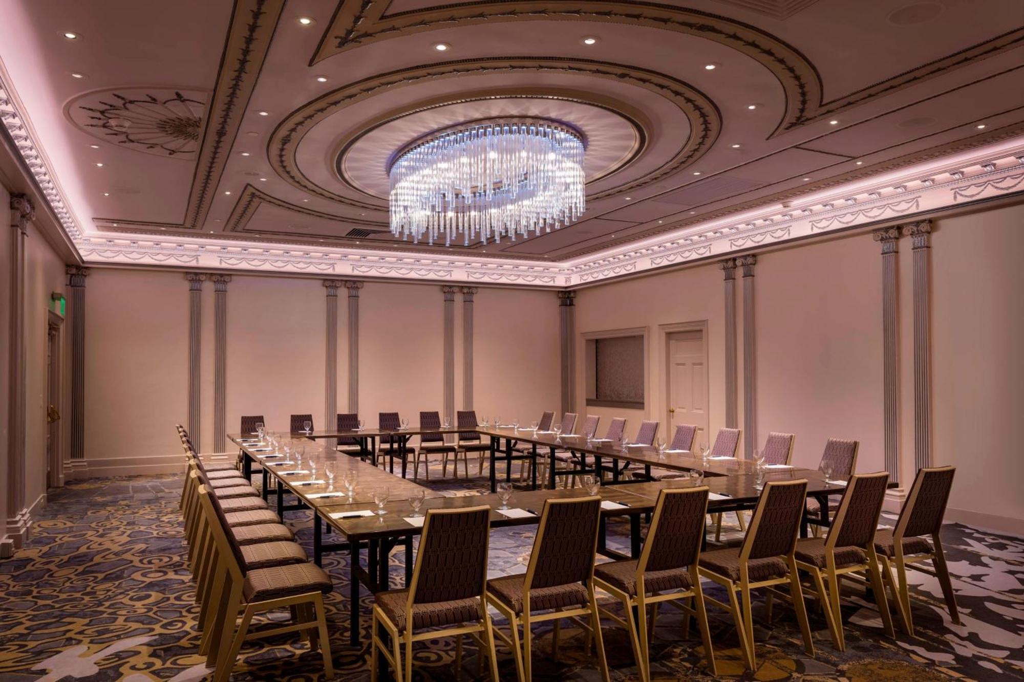 Sheraton Commander Hotel Cambridge Extérieur photo