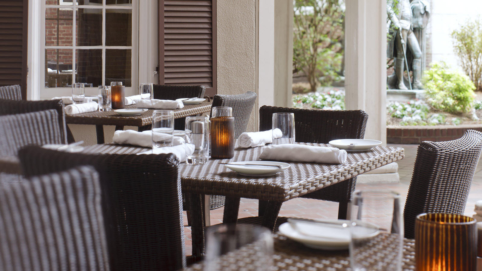 Sheraton Commander Hotel Cambridge Restaurant photo